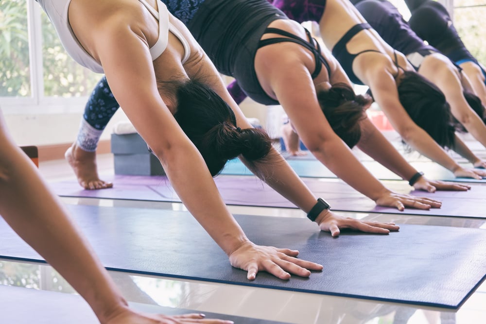 cómo abrir un estudio de yoga